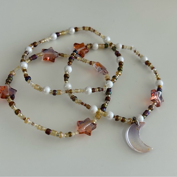 Cute Beaded Stretch Bracelet Stack Set - New - Picture 2 of 11